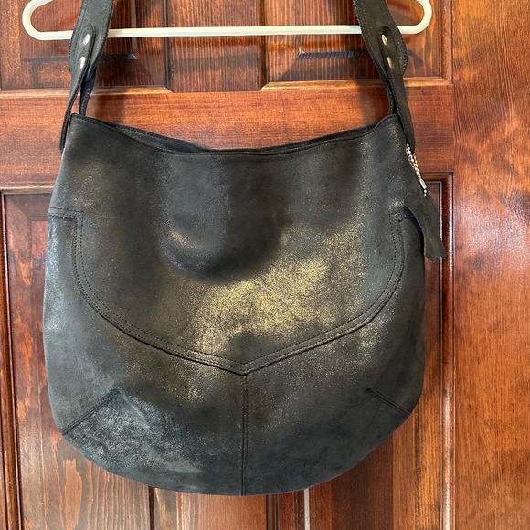 NWOT Cofi Diana Dark Blue Metallic Distressed Leather Hobo Bag  MSRP was $275 - Picture 5 of 9